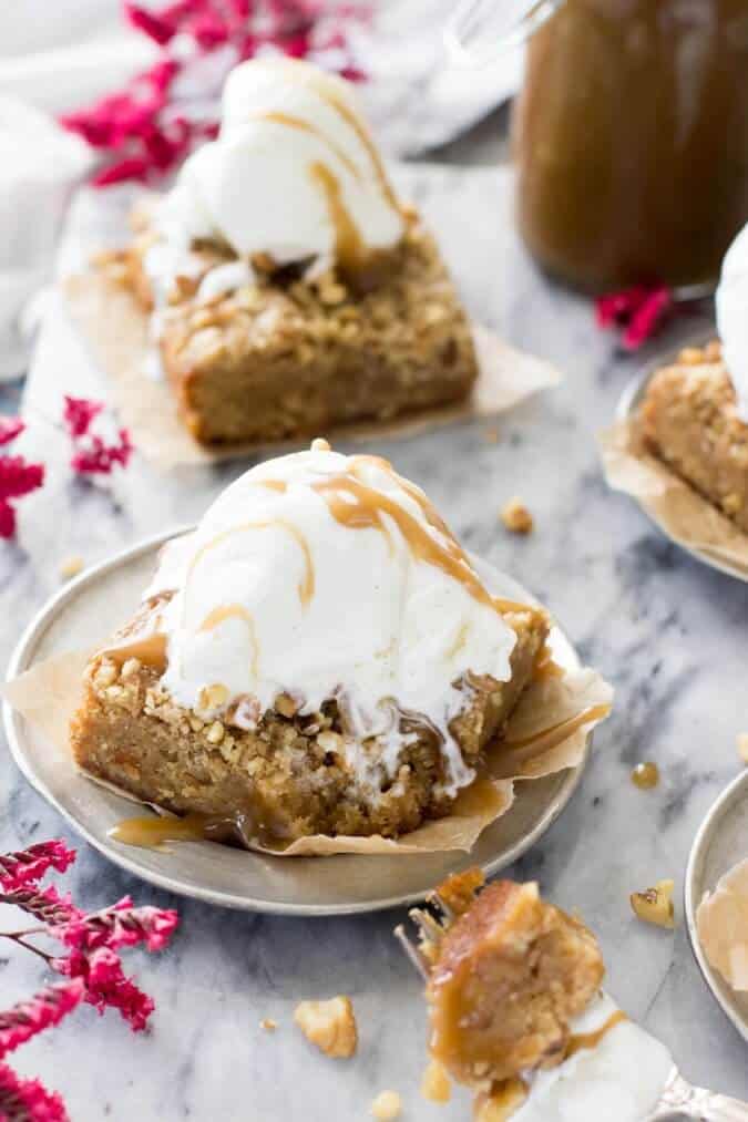 Brown Butter Blondies || SugarSpunRun