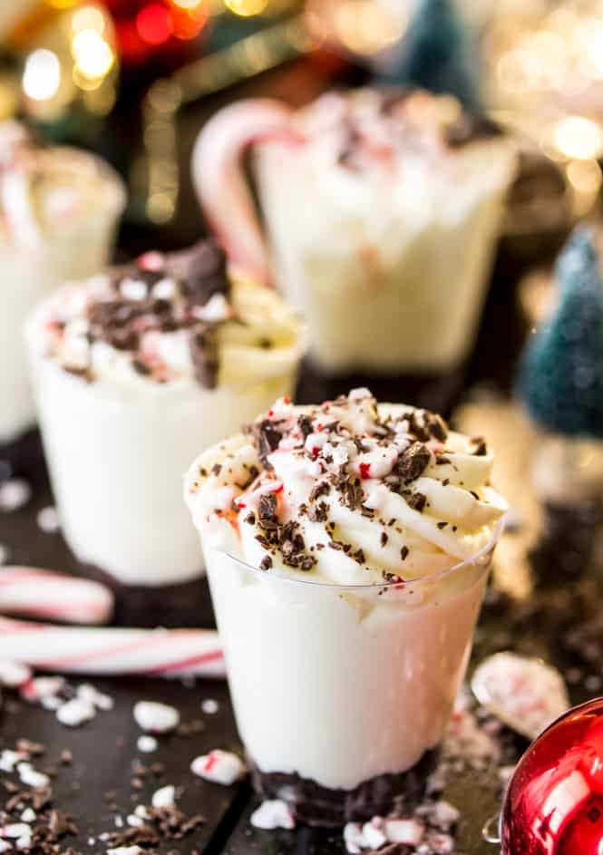 Peppermint Bark Dessert Shooters || Sugar Spun Run