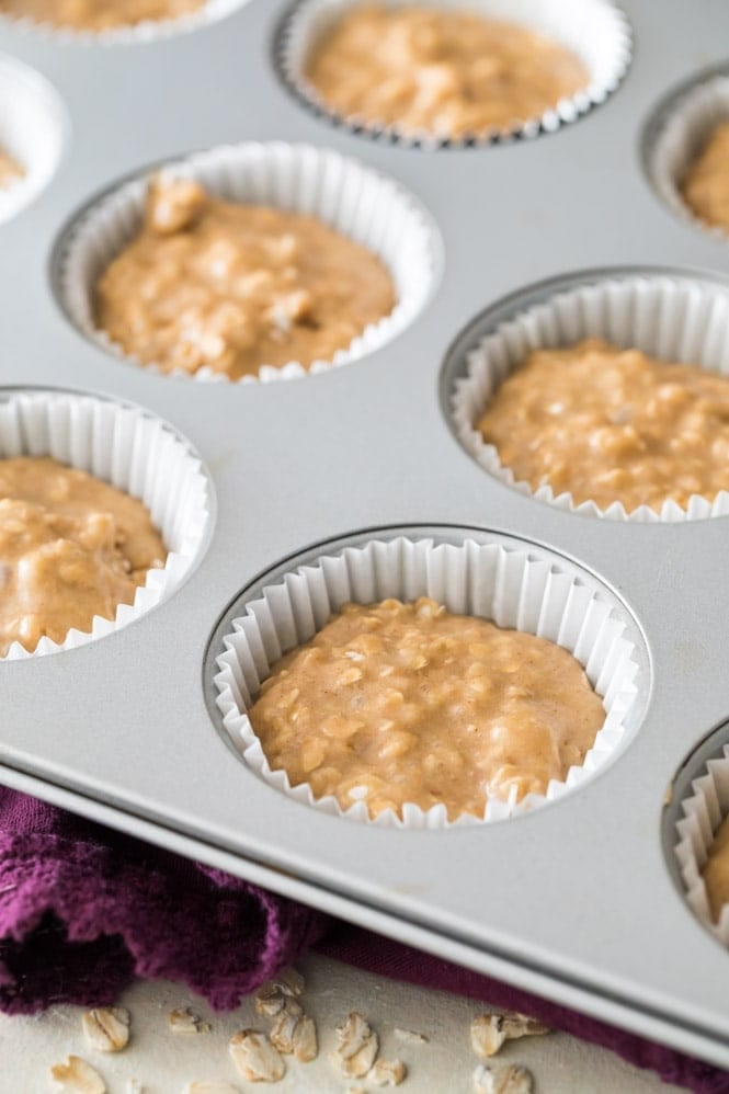 how to make oatmeal muffins: fill liners ¾ full