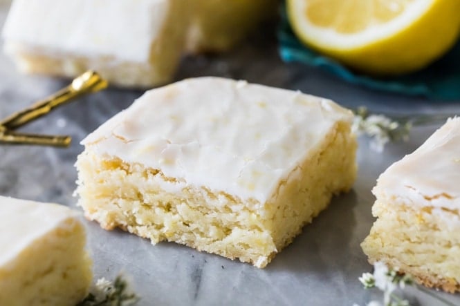 Lemon brownie square on white marble