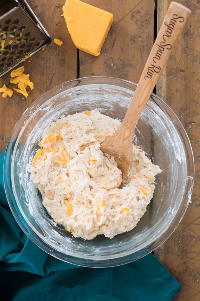 How to make cheddar drop biscuits, mixing the batter