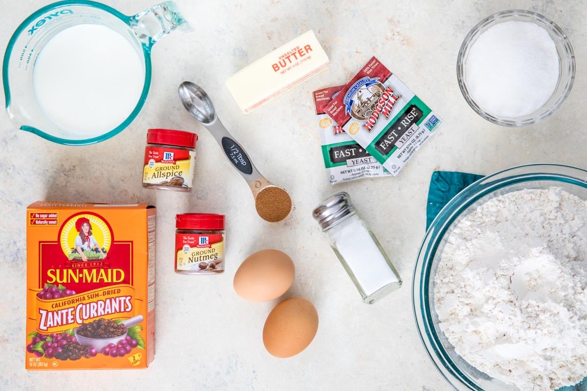 Hot cross buns ingredients.
